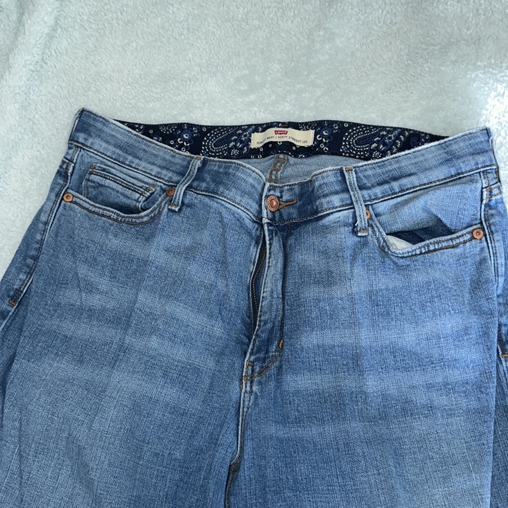 LEVI JEANS - Picture 3 of 3